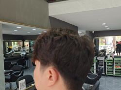 点击看大图 -青丝锦美发沙龙