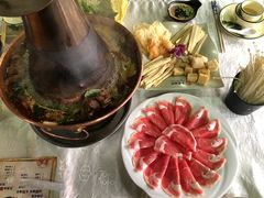 -羊家胡同·龙虾烧烤火锅(龙汇路店)