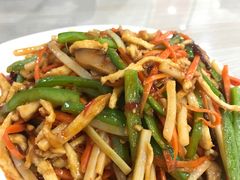 -绿岛酒楼(小海地店)