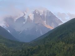 -亚拉雪山风景区