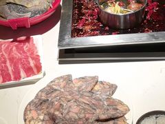 -二荆条·蜀鲜汇城市森林火锅