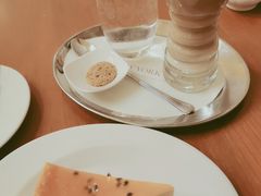 -中央咖啡馆