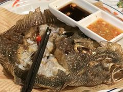 -辉记炭烧海鲜大排档·老字号(福田店)