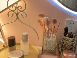 -Hi Beauty Skin 科技美肤中心