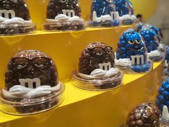 -m豆巧克力世界(上海世茂广场店)