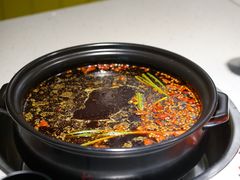 -钢管厂五区小郡肝串串香(奥克斯广场锦城万达店)