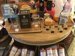 -星巴克臻选(广州沙面店)