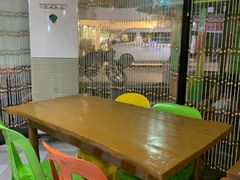 -Jonah's Fruit Shake & Snack Bar