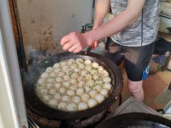 -老字号眼镜子煎包汤包店