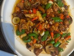 腾冲菌香尖椒鸡-小喜客·云南特色菜(纳西庭院店)