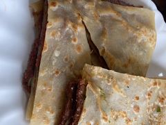 -溢心园香河肉饼总店