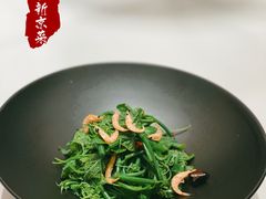 -皇城根·鲁菜济南菜·吊炉烤鸭·炒鸡鱼头(济南旗舰店)