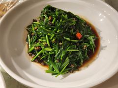 韭菜炒螺蛳头-洪齐林老镇