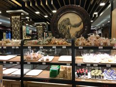面包甜点陈列柜-鸿瑞興面馆(梅岭店)
