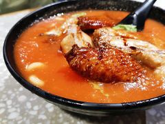番茄浓汤鸡翅猪扒通粉-华嫂冰室(尖沙咀店)