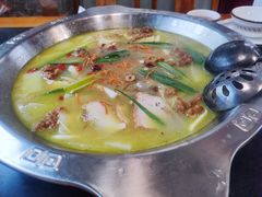 -镇雄酸汤猪脚(钻石广场分店)