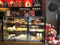 面包甜点陈列柜-星巴克(广州东圃天银店)