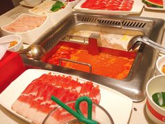 -海底捞火锅鲜切牛肉主题店(长寿路店)