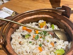 -一坐一忘云南菜(嘉里中心店)