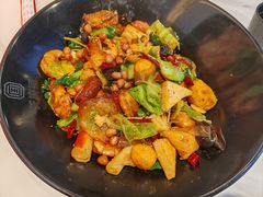 -天府国麻辣香锅(悦荟广场店)