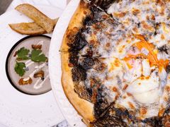 招牌黑松露蘑菇披萨-IL TEATRO 精品意大利餐厅