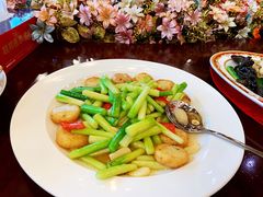 芦笋炒莲白-万宝海鲜舫(劳动公园店)