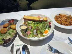 -芳草地西式融合餐厅(回龙窝店)