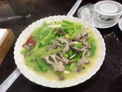 -嘉州程记泡椒兔(肖坝路店)