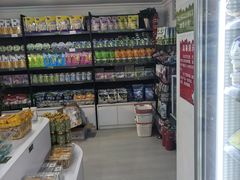 -正飞鲜奶(吐鲁番路店)