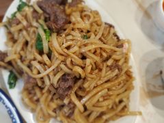 -粤潮牛肉火锅店(江南大道店)