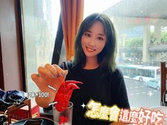 -沪小胖小龙虾(淮海中路旗舰店)