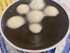 -广信牛奶甜品世家(台东店)