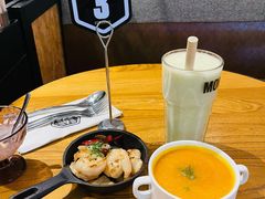 南瓜汤-Moka Bros 摩卡站(西单大悦城店)