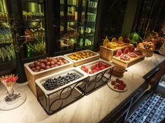 -浅深(世茂滨江精品店)