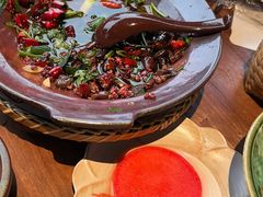 -包整·丝娃娃(一览甲秀楼风景店)