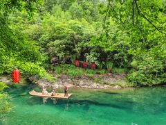 -石台牯牛降景区