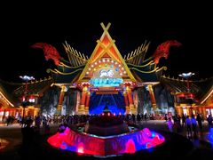 -七彩云南欢乐世界