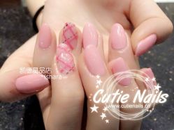 568035731-悦指间美甲美睫