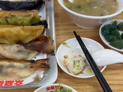 -众品老方子锅贴甜沫(李村店)