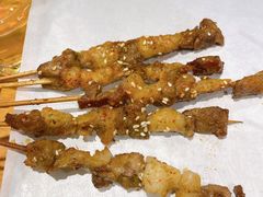 烤羔羊肉串-木屋烧烤(岗顶二店)