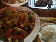-尕西新疆大盘鸡(回辉村分店)