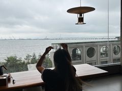 -巨鹏飞梦幻海岸