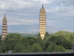 -三塔倒影公园