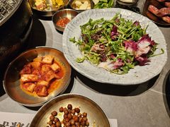 -草家酱蟹炭火烤肉店(珲春南路一店)