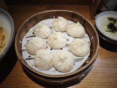 -馋三尺蟹粉小笼(人民广场店)