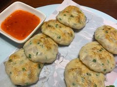 莲藕酿煎虾饼-聚缘堂·海鲜私房菜(松岭路店)