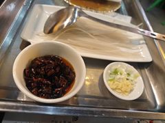 -哈尔滨烧烤·山河村铁锅炖(交大店)
