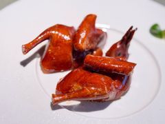 玻璃脆皮乳鸽-朴墅·传承杭帮菜(青芝坞店)