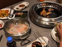 -黑金·寻焰自助百汇·烤肉·火锅(中街店)