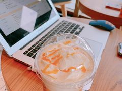 -星巴克(武汉光谷青年汇店)